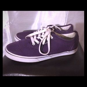 NEVER WORN❗️ Purple sneakers👟!